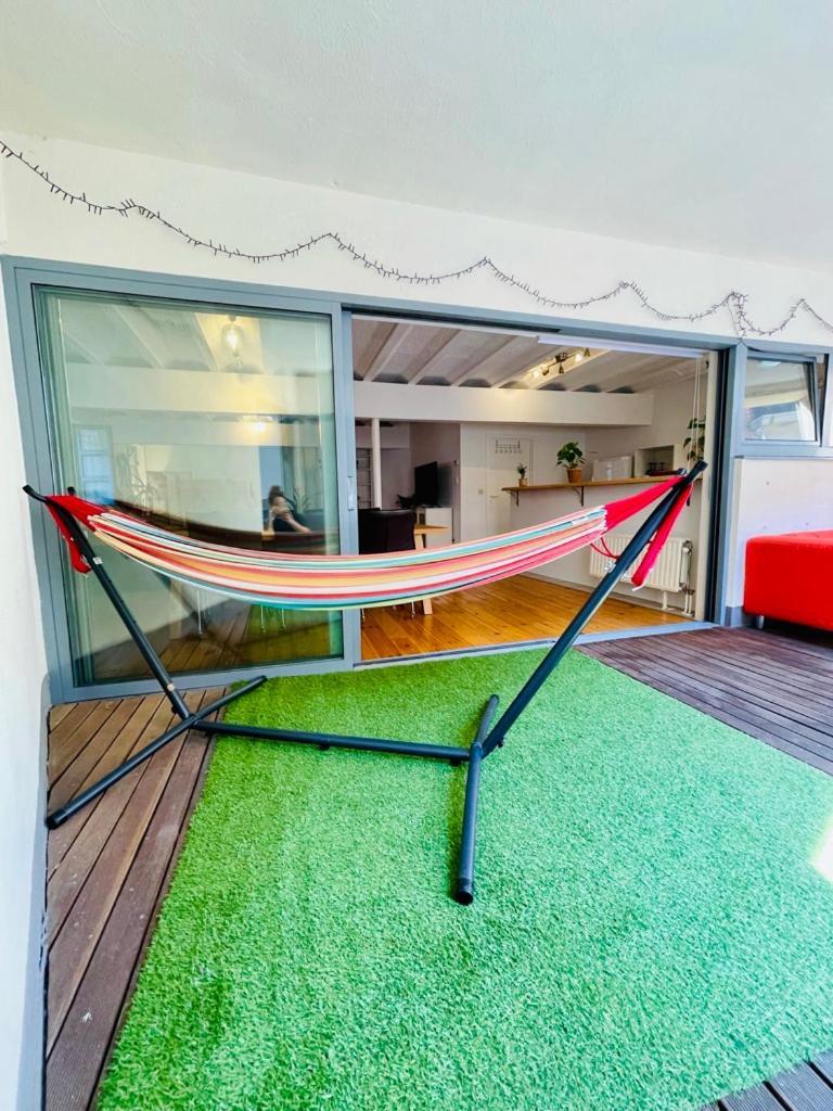 Down Town Oasis-Spacious Loft With Private Parking Brüsszel Kültér fotó
